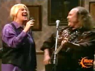 Bonnie singing with David Crosby